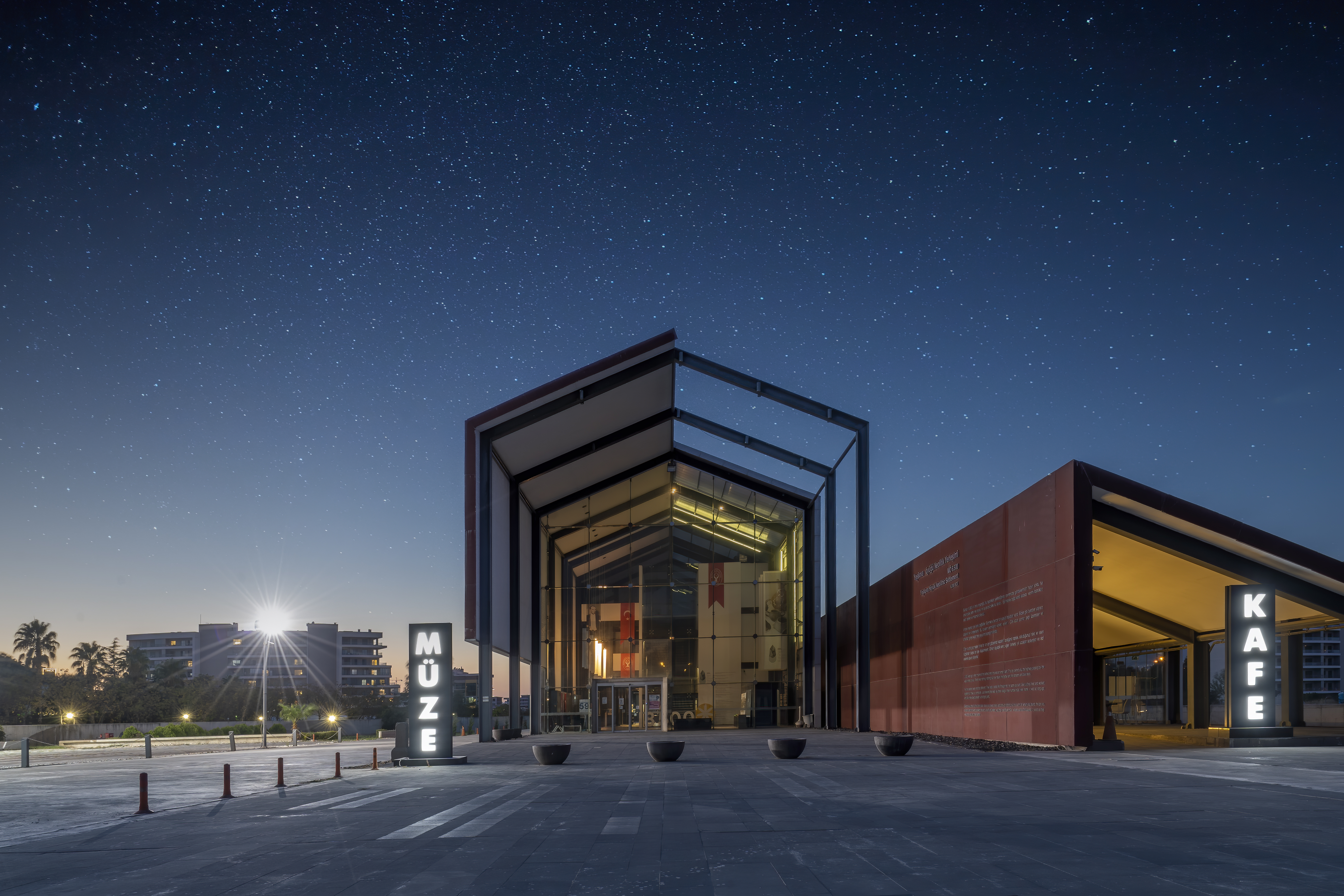 Yeşilova Höyüğü Ziyaretçi Merkezi